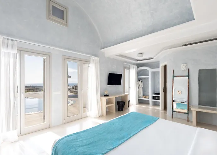 Danae Suites Santorini