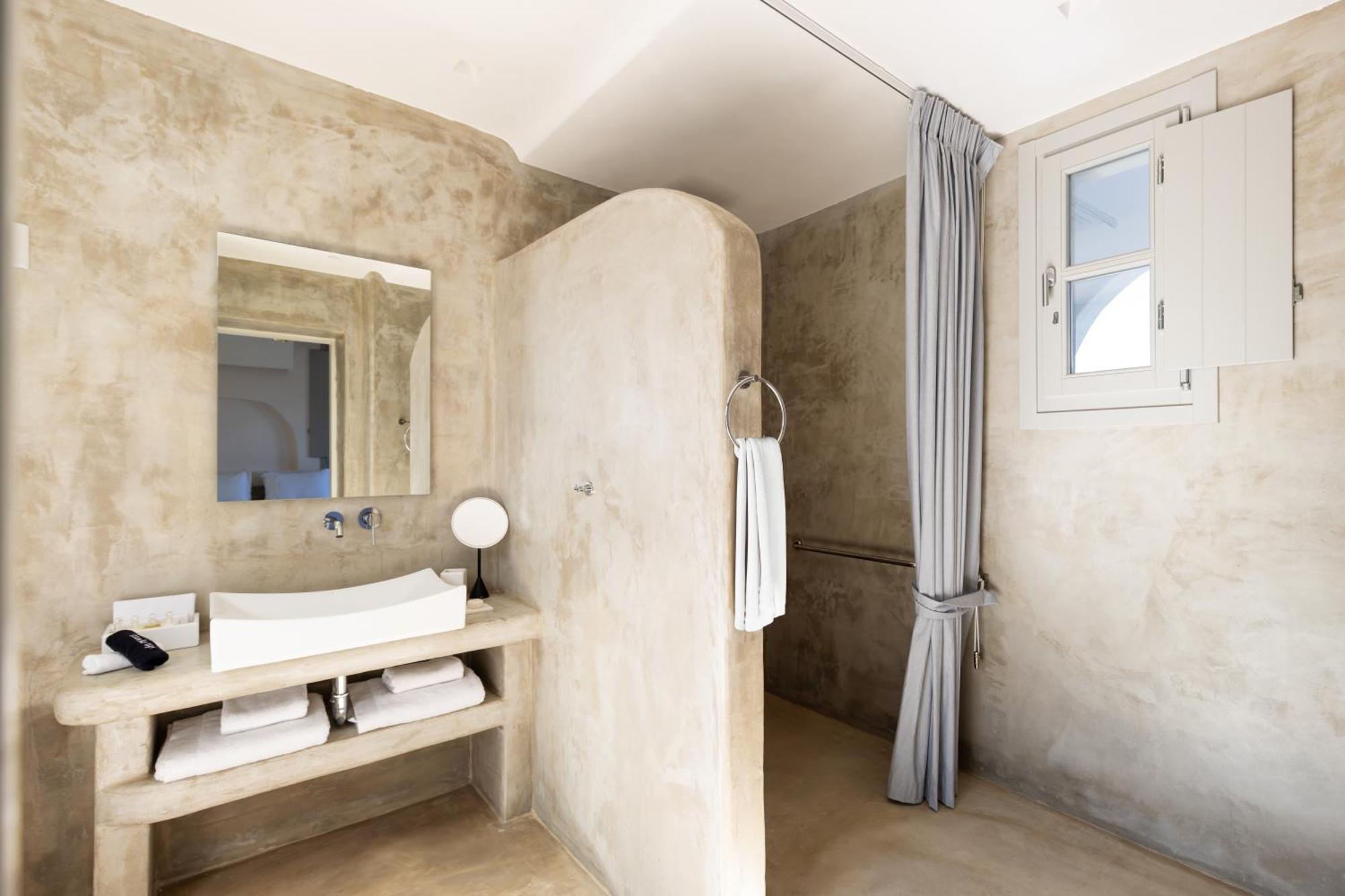 Danae Santorini 4* Oia